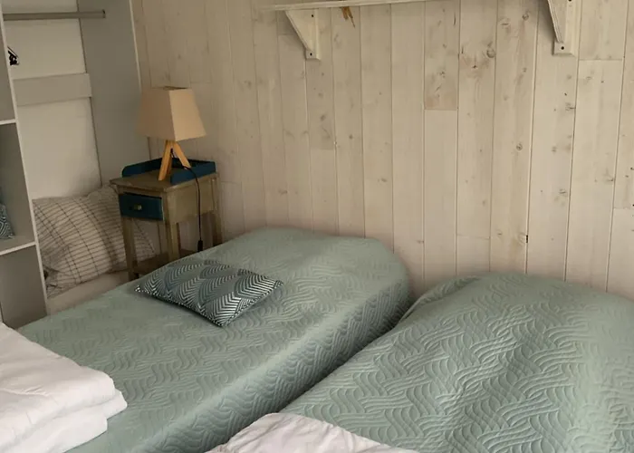 Les Oliviers * لو تيتش