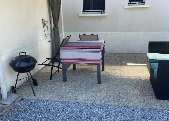 Les Oliviers * لو تيتش